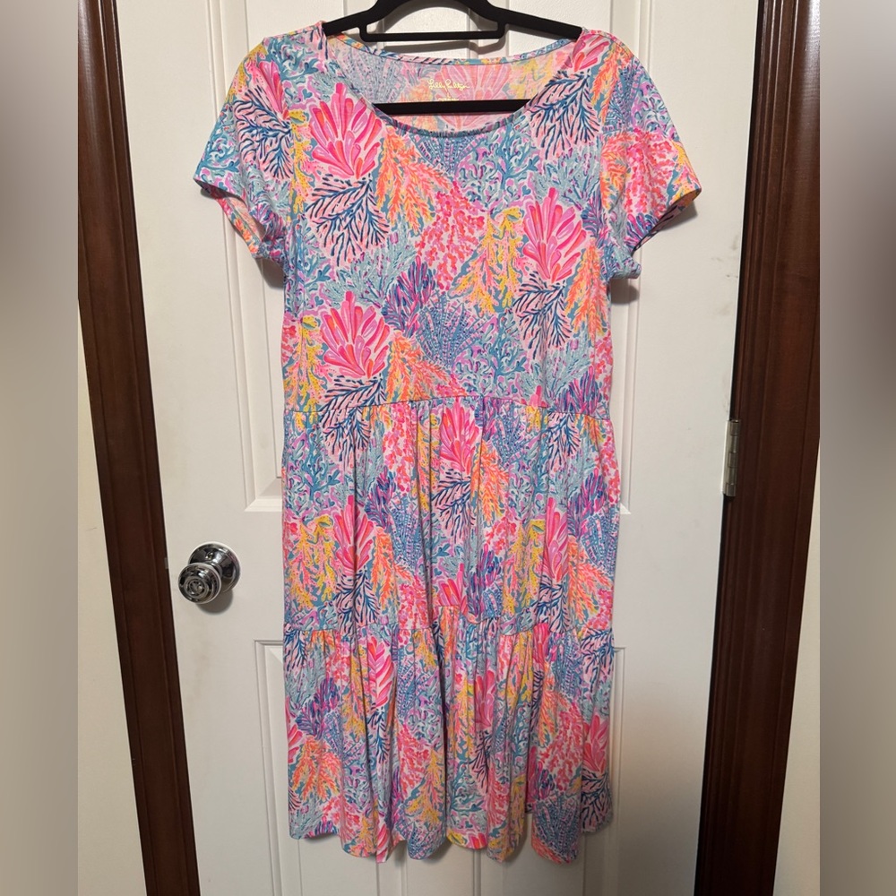Lilly Pulitzer tiered swing dress size L EUC